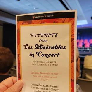 The young men and women of Iolani Schools present "Les Miserables"!