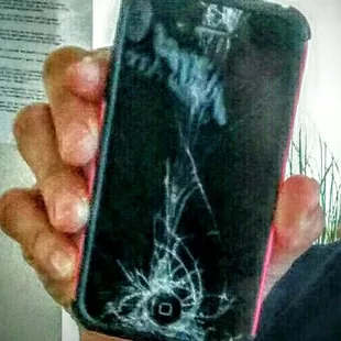 Broken Iphone 4S