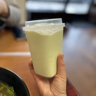 Avocado smoothie