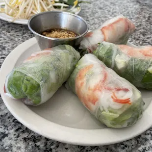 P1 Fresh Rolled Spring Rolls