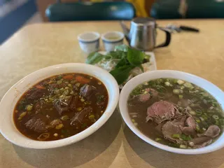 Mama's Pho