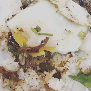 Beef BBQ w/an egg - cooked just right