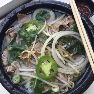 deluxe pho