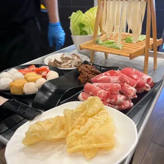 1.Fish Balls with Pork Filling