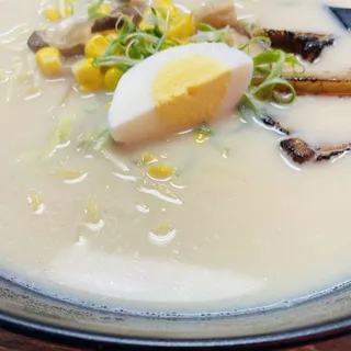 20-1. Mild White Pork Belly Ramen