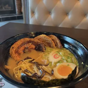 noodles, noodle soup, ramen, ramen and noodles, food, noodle dish