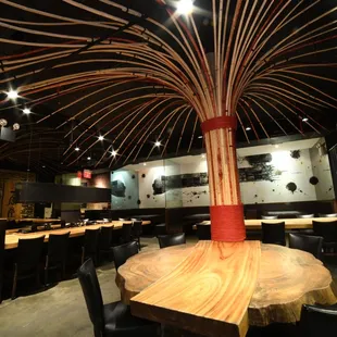 sushi and sashimi, interior