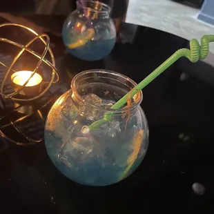 Ira Lounge