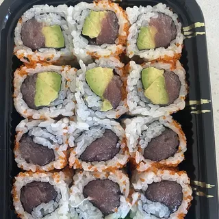 Tuna Avo Maki