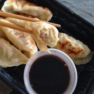 Gyoza