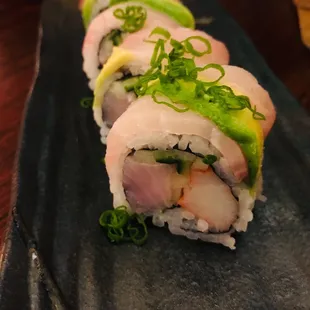 Fresh yellowtail roll