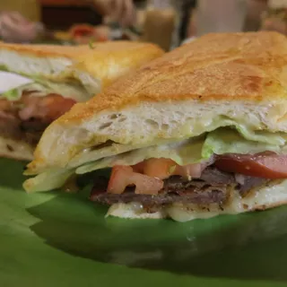 Milanesa Sandwich