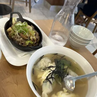 Rice Topped with Bulgogi