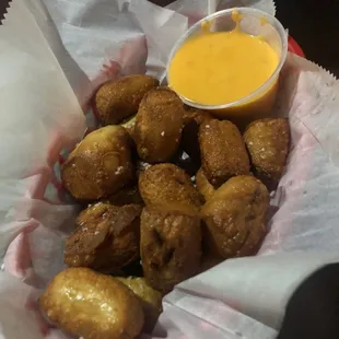 Pretzel bites