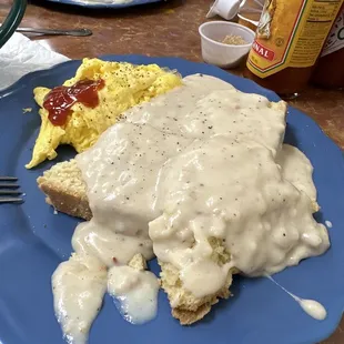 2 Biscuit and Country Gravy/scrambled egg