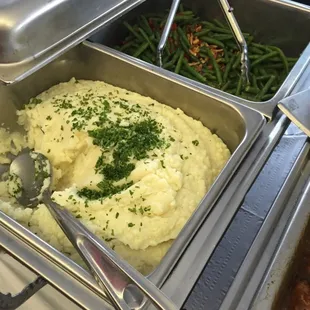 Mashed Potatoes and Green Beans
