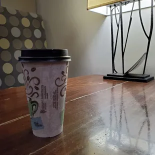 Coffee cup, light, bench