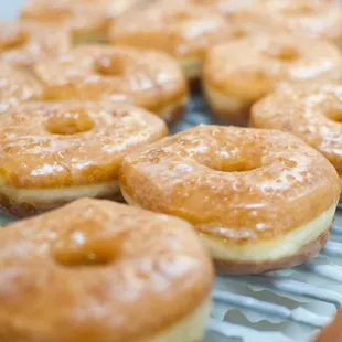 Hot glazed donuts‼