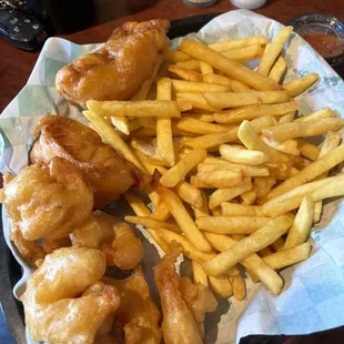 Fish and Shrimp w/fries