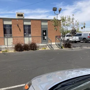a car parked in front of a building