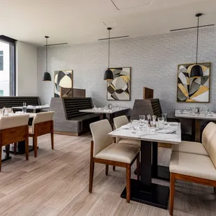 IRO Dining