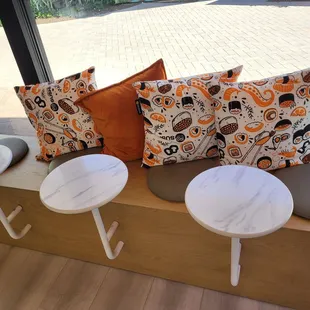 Indoor seating - really cute. I'd have eaten here if I wasn't in a hurry