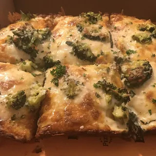 Broccoli Cheddar Pie