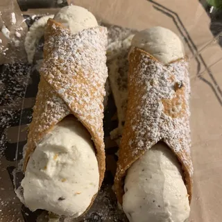 Cannoli