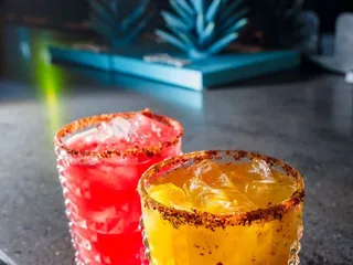 Salsita Drinks & Tacos