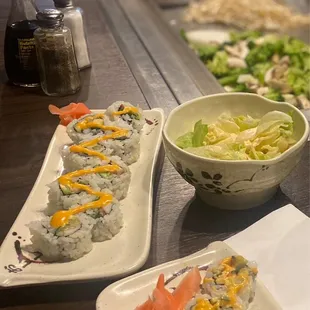 California Roll w/extra ginger and extra spicy mayo, salad w/ lettuce only in it