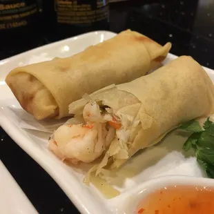 Spring roll w shrimp, best spring roll I&apos;ve ever tasted