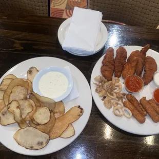 Appetizer Combo and Fried Potato Chips