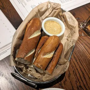 Complimentary pretzel basket.