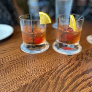 wo old fashioned cocktails