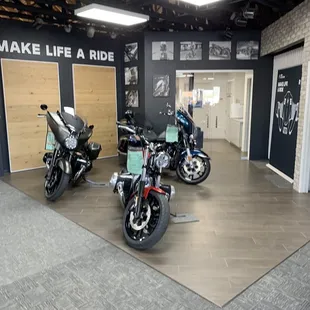 New "MAKE LIFE A RIDE"  BMW heritage area
