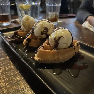 Cinnamon Churro Sundae