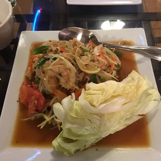 Som Tum ( Green Papaya Salad )