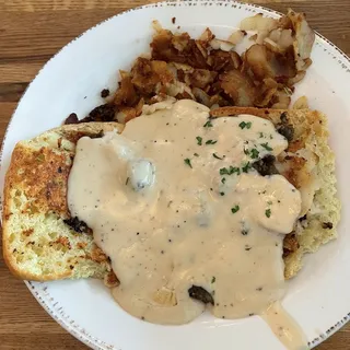 Biscuits & Country Sausage Gravy