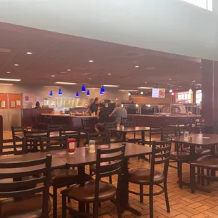 the interior of a fast food restaurant