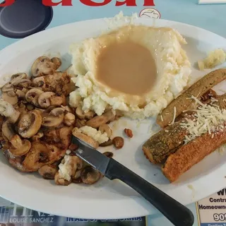 Mushroom Chicken Dinner