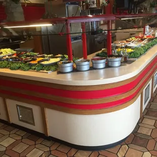 Salad bar - cold end. No photo of hot end.