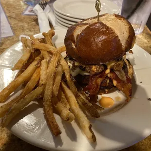 Bistro Burger with Fries...
