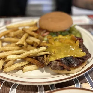 6th guy burger with cheese and bacon