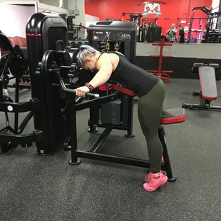 UNIQUE SEATED SIDE LATERAL RAISE AND STANDING REAR DELTS