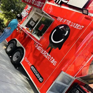 Irregular Smash truck