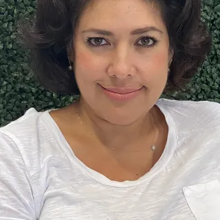 Monique W.