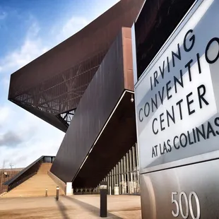 Beautiful building!!