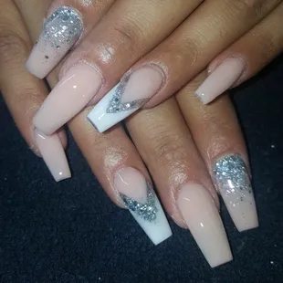 Acrylic nails by Carolina