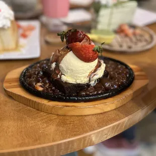 Sizzling brownies