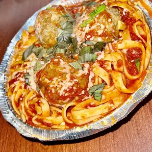 Fettuccine &amp; Meatballs   @hybrideater